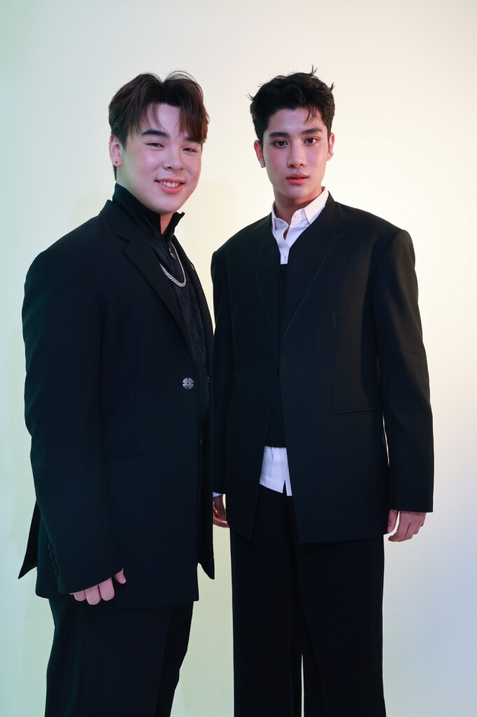 อเล็กซ์-องศา