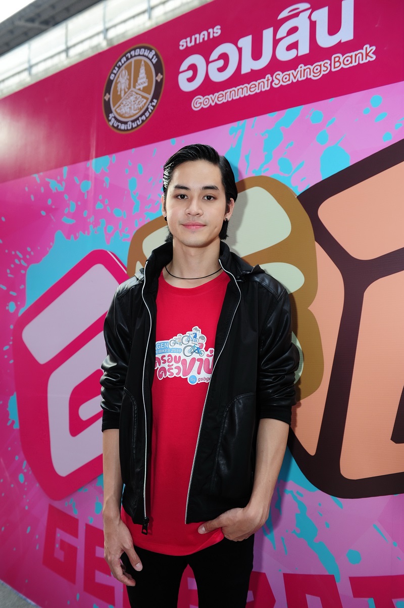 เก้า-จิรายุ ละอองมณี