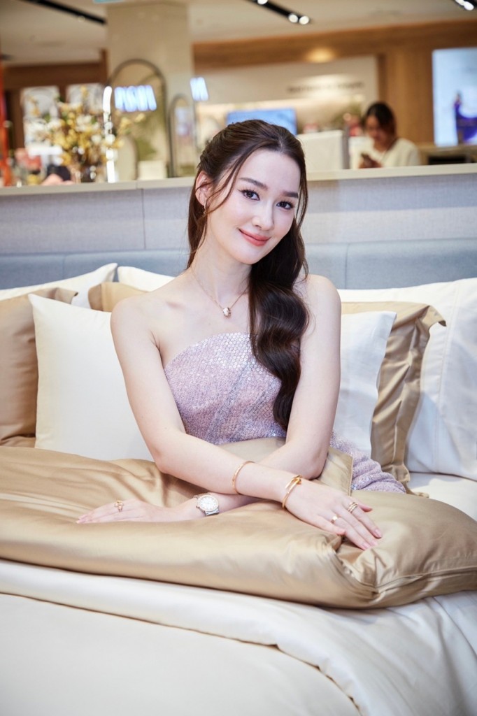 เดียร์น่า ฟลีโป_1