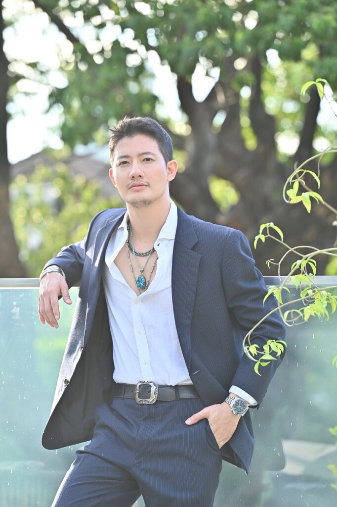 เป้-อารักษ์ อมรศุภศิริ_2_0