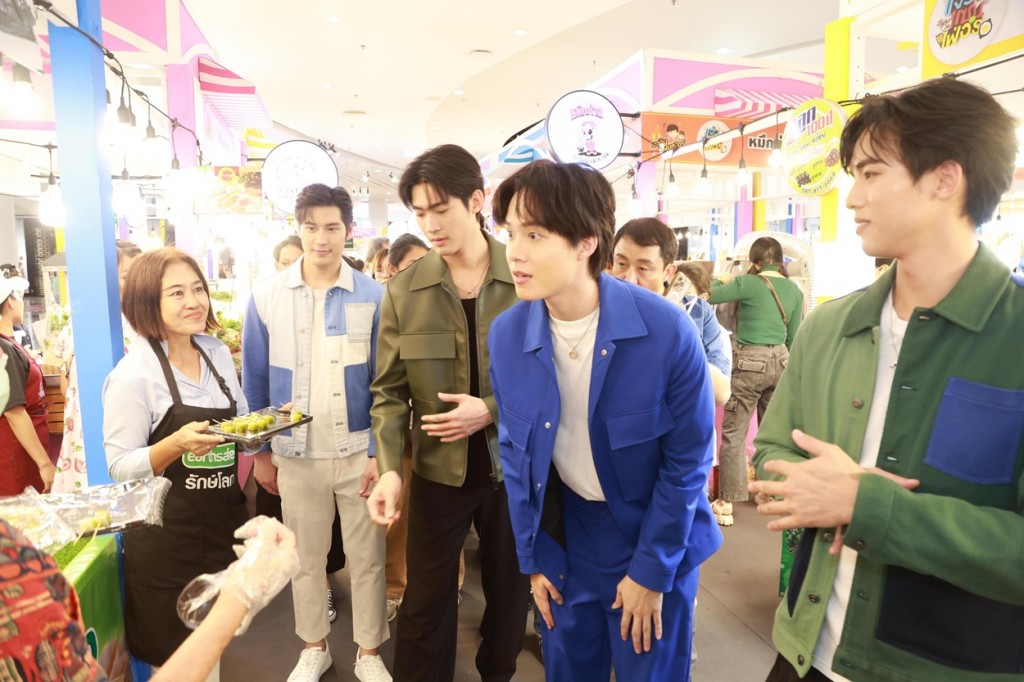แจ๋วแซ่บเฟ่อร์ (12)