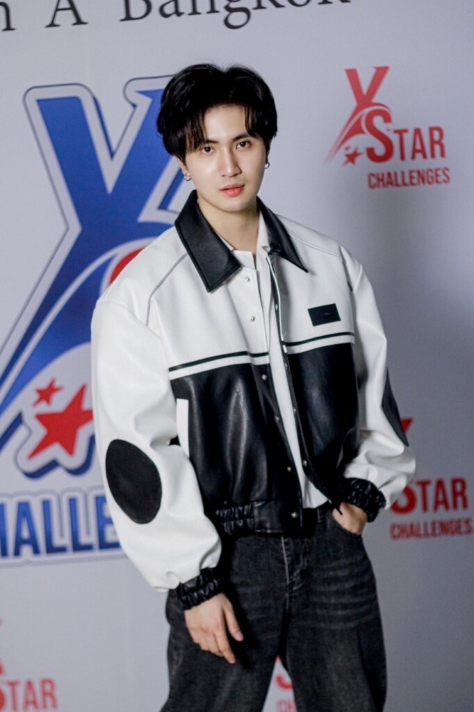 โอมม่อน พิธีกร