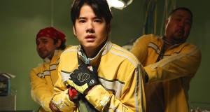 ขนลุกทั้งกอง “ไรเดอร์” (Rider)  สามหนุ่ม “โอ้-โน่-อาร์ต” บุก “โรงพยาบาลร้าง” สัมผัสกลิ่นจริงของจริง  ยิ่งหลอนไปอีก เมื่อผู้กำกับเห็น “เงาเท้าปริศนา” ออกมาต้อนรับ!!!