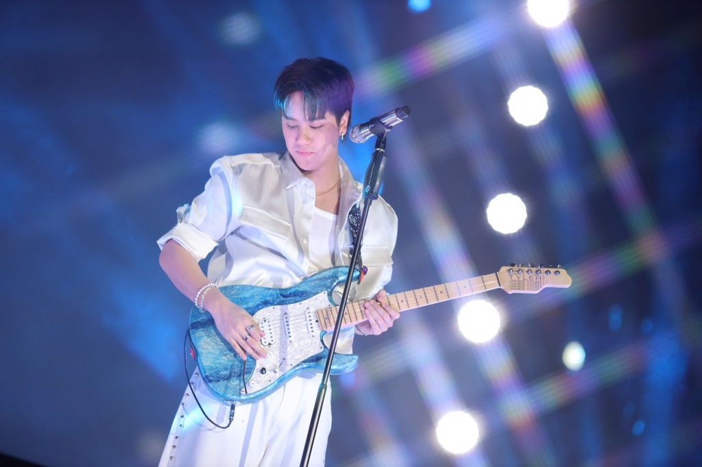 “นนน-กรภัทร์” ร่วมฉลองคริสต์มาสอีฟแสนอบอุ่น “SIAM PARAGON THE MAGICAL CELEBRATION” (1)