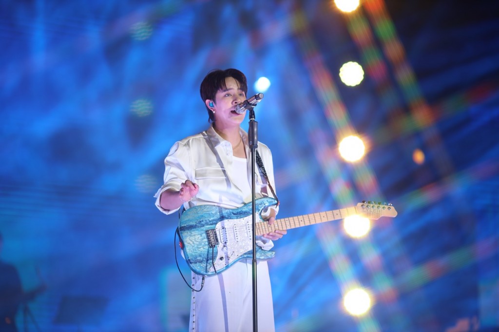 “นนน-กรภัทร์” ร่วมฉลองคริสต์มาสอีฟแสนอบอุ่น “SIAM PARAGON THE MAGICAL CELEBRATION” (3)