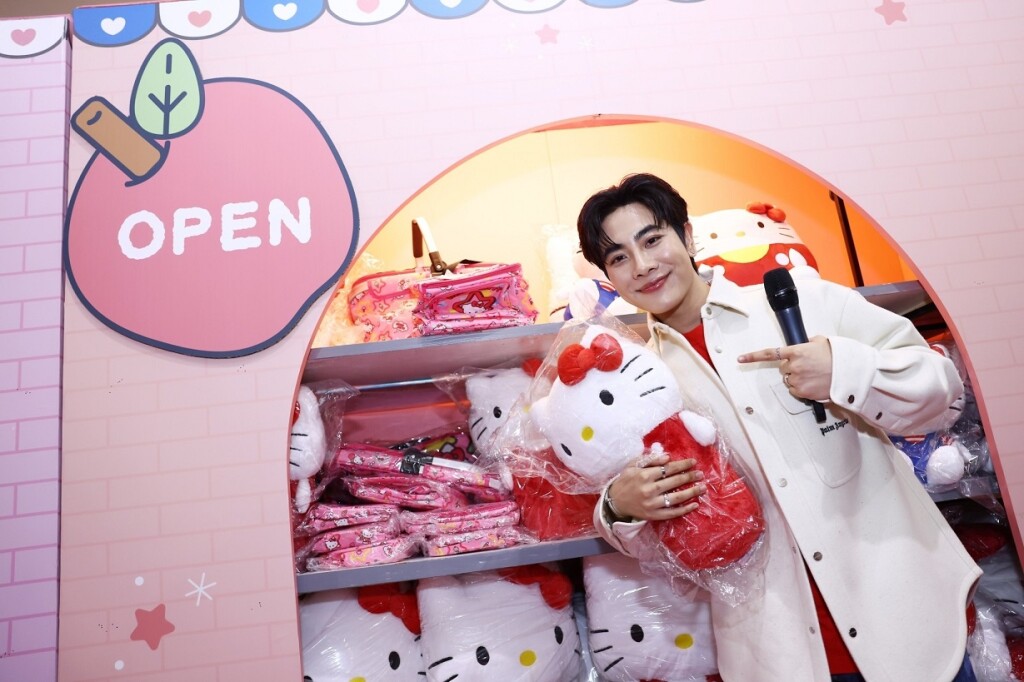 “มิกซ์ - สหภาพ ร่วมงาน “CENTRAL SANRIO CHARACTERS FAIR 2023” (6)