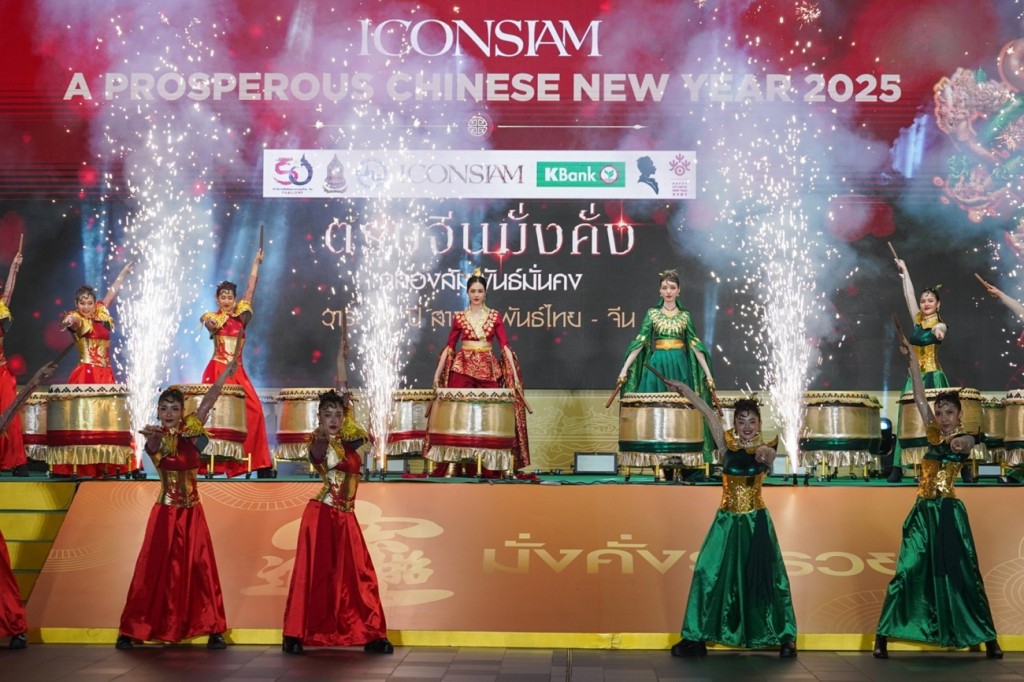 “หลิง-ออม” โชว์ชุดการแสดง “ลั่นกลองเบิกฟ้ามหามงคล”  (12)